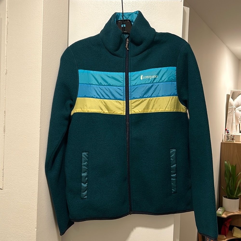 Cotopaxi fleece brand new without tag